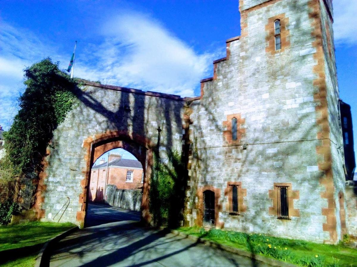 Castle Street Cottage Ruthin Exterior foto